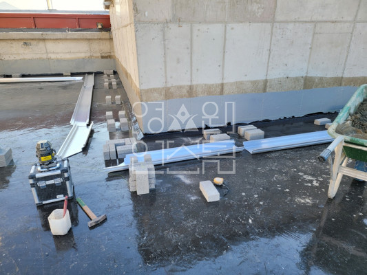 4eb8313b3bee158afa1c54b749a7b32f_1773466882_6944.jpg